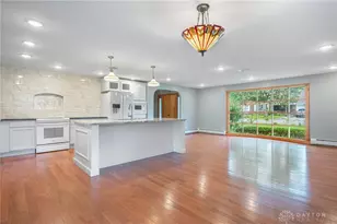 45 Tulip Ln, Riverside, OH 45432 - Photo 9