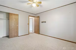 8621 Emeraldgate Dr, Huber Heights, OH 45424 - Photo 21