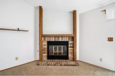 8621 Emeraldgate Drive, Huber Heights, OH 45424 - Photo 11
