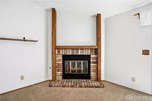 8621 Emeraldgate Dr, Huber Heights, OH 45424 - Photo 11