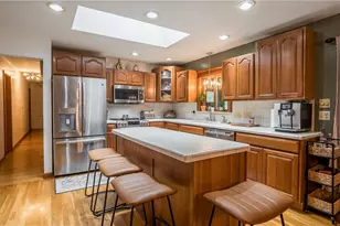 2165 Brookridge Dr, Beavercreek, OH 45431 - Photo 5