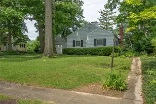 1971 Oak Knoll Dr, Springfield, OH 45504 - Photo 3