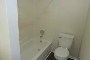 6630 Green Branch Dr, Centerville, OH 45459 - Photo 9