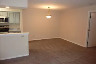 6630 Green Branch Dr, Centerville, OH 45459 - Photo 5