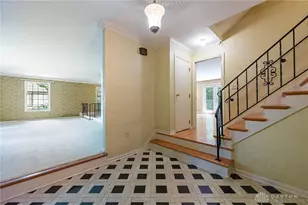 228 E Rahn Rd, Dayton, OH 45429 - Photo 1