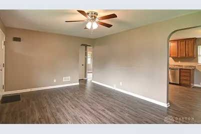 605 Wedgewood Avenue, Kettering, OH 45429 - Photo 5