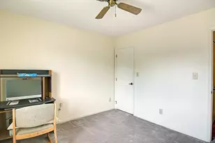 6069 N Quinella Way, Centerville, OH 45459 - Photo 17