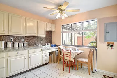 6069 N Quinella Way, Centerville, OH 45459 - Photo 7