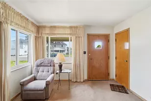 1441 Valley St, Dayton, OH 45404 - Photo 3