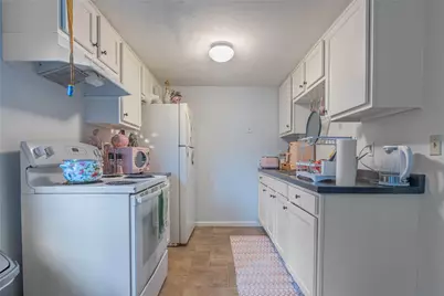 623-625 W Funderburg Road, Fairborn, OH 45324 - Photo 5
