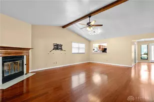 8477 Doe Run Pl, Huber Heights, OH 45424 - Photo 15