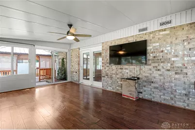 8477 Doe Run Place, Huber Heights, OH 45424 - Photo 29