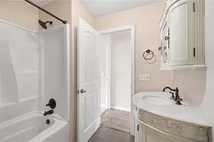 2489 Miami Village Dr, Miamisburg, OH 45342 - Photo 15