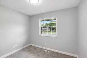 38 Grantwood Dr, West Carrollton, OH 45449 - Photo 17