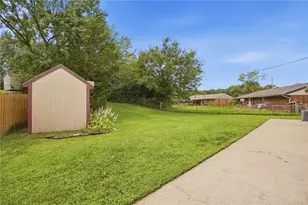 38 Grantwood Dr, West Carrollton, OH 45449 - Photo 23