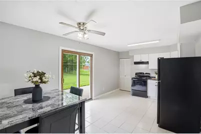 38 Grantwood Drive, West Carrollton, OH 45449 - Photo 7