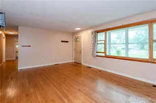 4 Frederick Pl, Medway, OH 45341 - Photo 11