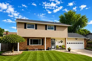 6811 Locustview Dr, Dayton, OH 45424 - Photo 1