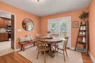 1702 Countryside Dr, Beavercreek, OH 45432 - Photo 7