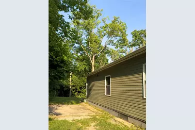 822 Sunlight Avenue, Dayton, OH 45417 - Photo 21