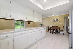 881 Lyncreek Dr, Washington Twp, OH 45458 - Photo 27