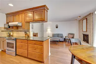 208 N Village Dr, Centerville, OH 45459 - Photo 29