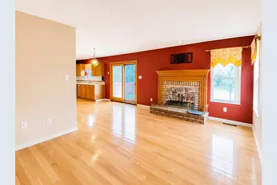6329 Wellington Place, Huber Heights, OH 45424 - Photo 9
