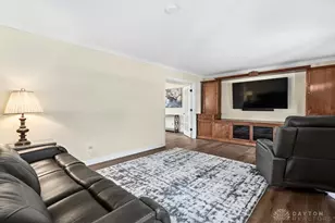 4925 Concordia Cir, Kettering, OH 45440 - Photo 11