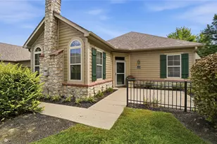 2375 Locust Hill Blvd, Beavercreek, OH 45431 - Photo 5
