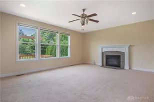 10049 Meadow Woods Ln, Washington Twp, OH 45458 - Photo 13
