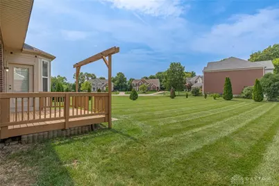 10049 Meadow Woods Lane, Washington Twp, OH 45458 - Photo 35