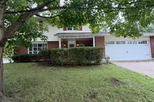 330 Bellaire Dr, Fairborn, OH 45324 - Photo 1