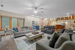6250 Wooden Shoe Ln, Dayton, OH 45459 - Photo 35