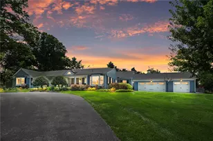 4275 Trails End Dr, Kettering, OH 45429 - Photo 1