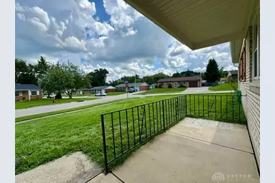 7201 Carmelita Drive, Huber Heights, OH 45424 - Photo 5