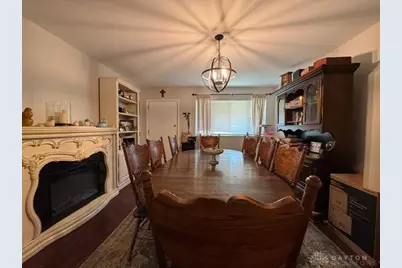 7201 Carmelita Drive, Huber Heights, OH 45424 - Photo 11