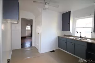 21 E Beechwood Ave, Dayton, OH 45405 - Photo 7