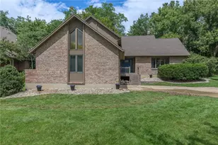 1828 W Tamarron Ct, Springboro, OH 45066 - Photo 1