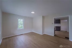 490 Valley View Dr, South Lebanon, OH 45065 - Photo 9