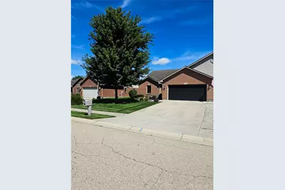 119 Burgundy Drive, Englewood, OH 45322 - Photo 3