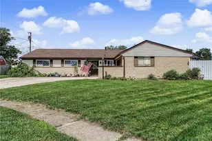 7013 Cologne Pl, Huber Heights, OH 45424 - Photo 1
