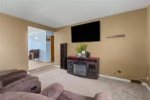 7013 Cologne Pl, Huber Heights, OH 45424 - Photo 9