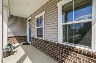 2060 Nathanial Greene Dr, Beavercreek Twp, OH 45434 - Photo 7