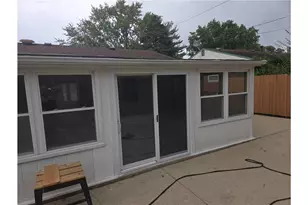 427 Bedford Ave, Xenia, OH 45385 - Photo 3