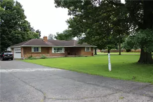 1180 S Alex Rd, West Carrollton, OH 45449 - Photo 3