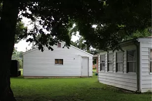 1180 S Alex Rd, West Carrollton, OH 45449 - Photo 13
