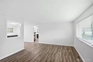 3960 Waterbury Dr, Kettering, OH 45439 - Photo 9