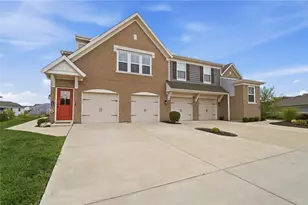 45 N Old Pond Rd, Springboro, OH 45066 - Photo 1