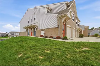 45 N Old Pond Road, Springboro, OH 45066 - Photo 3
