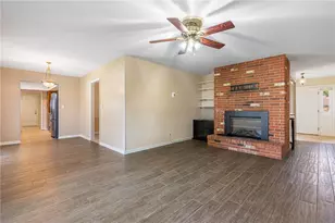 2206 Fox Run Rd, Miami Township, OH 45459 - Photo 9